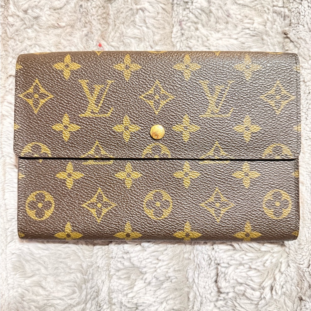 Louis Vuitton Brown and Gold Monogram Clutch